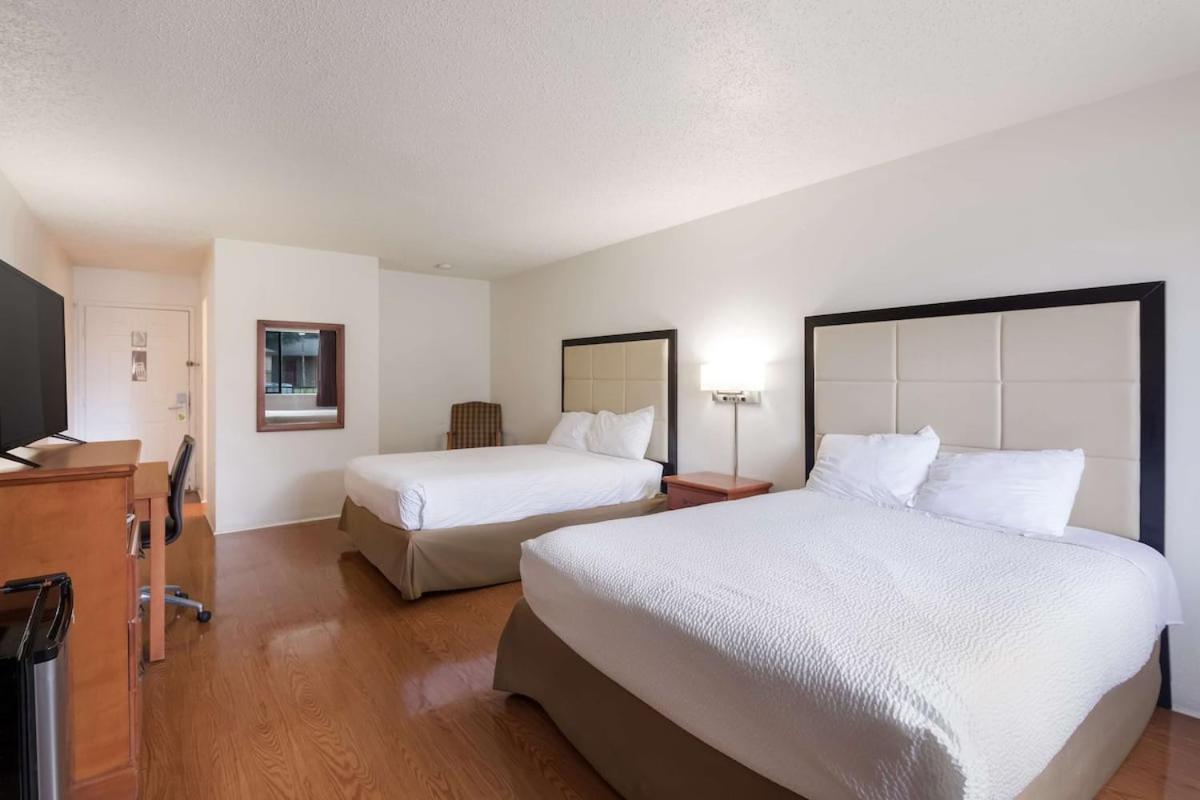 Americas Best Value Inn Lockhart Tx Buitenkant foto